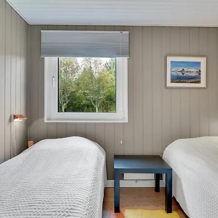 3 Bedroom Cozy In