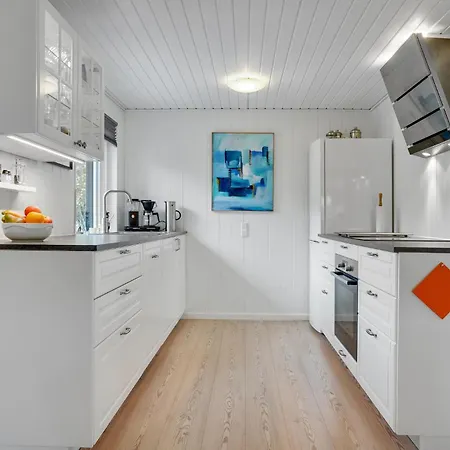 3 Bedroom Cozy In Jerup